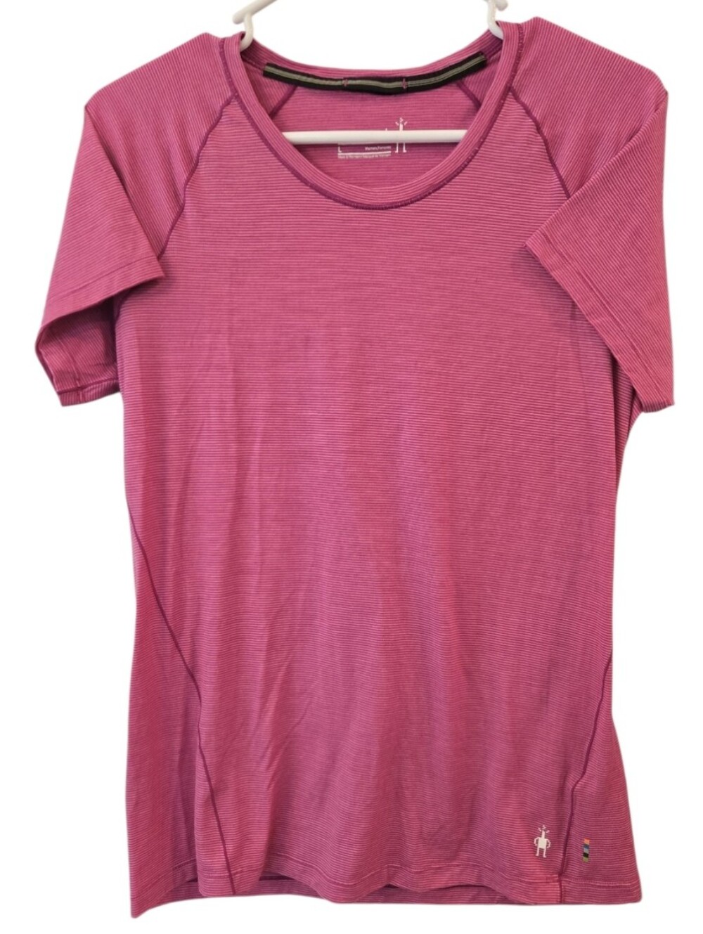 SMARTWOOL MERINO 150 BASELAYER SHORT SLEEVE SHIRT  SZ LARGE  PINK STRIPED.